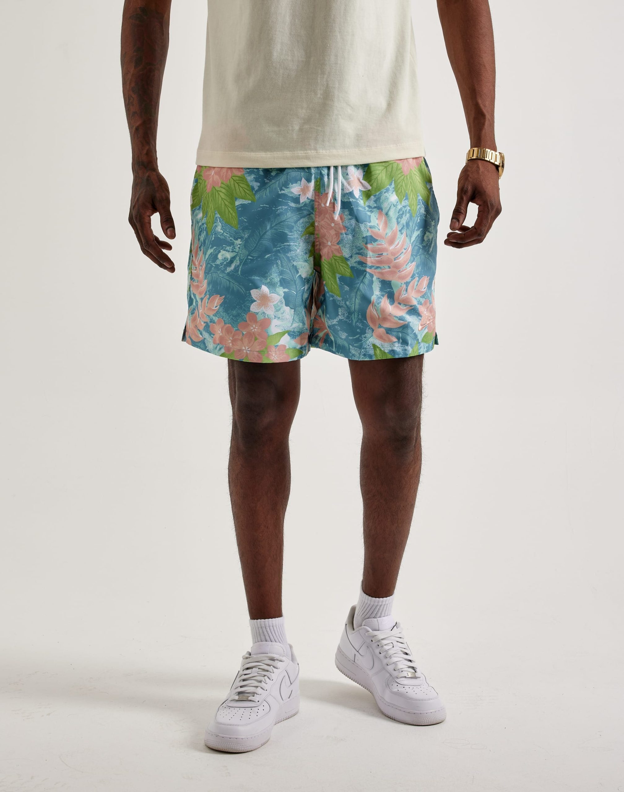 Nike Club Flow Shorts