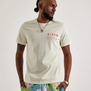 Nike Sportswear Tee