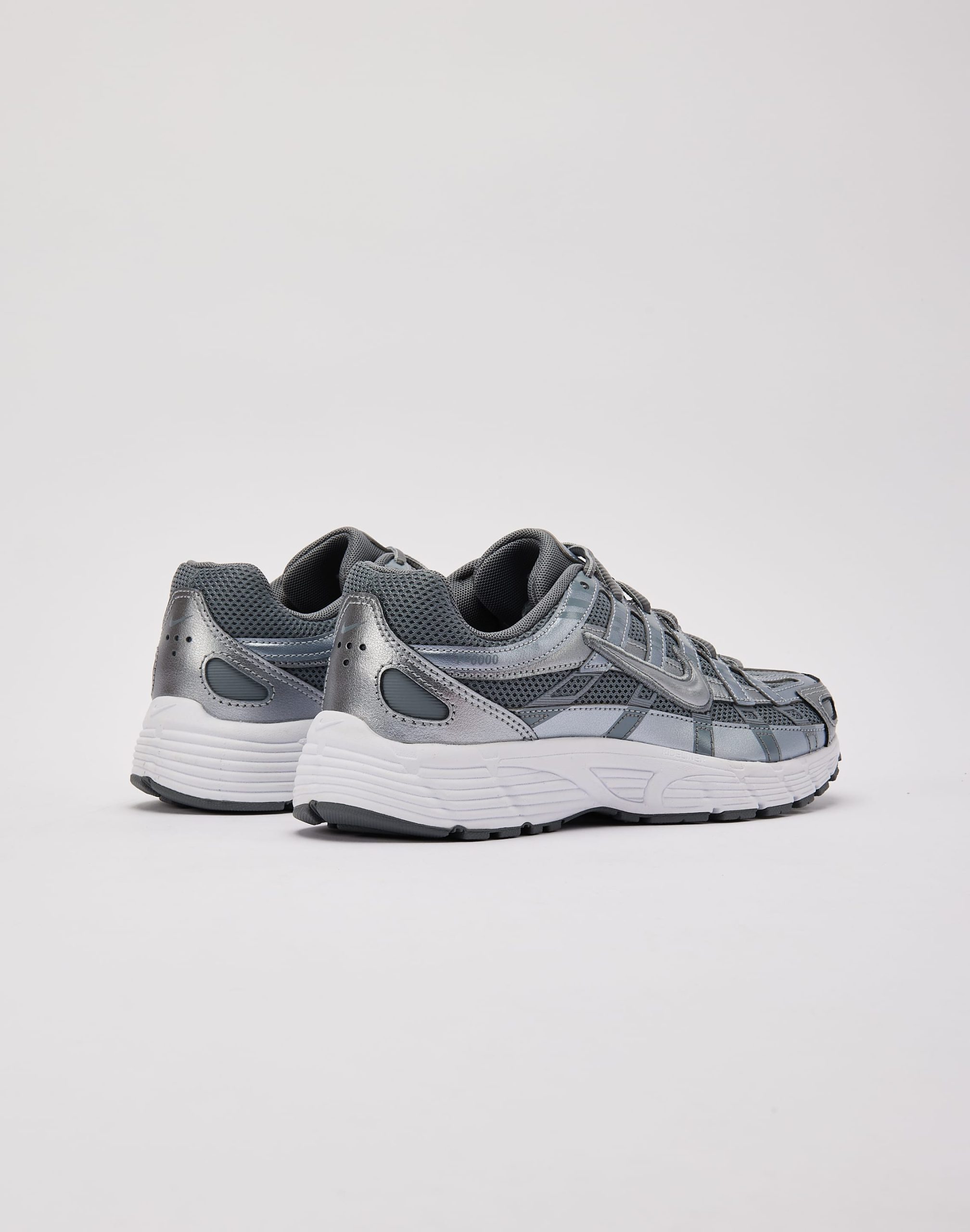 Nike P-6000 Grade-School - Image 3