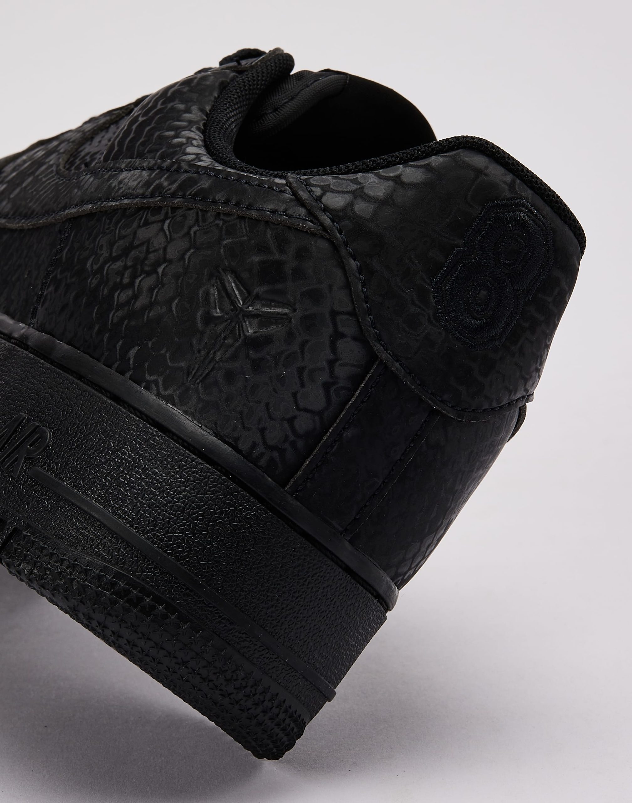 Nike Air Force 1 Low 'Kobe Bryant Forever' - Image 5