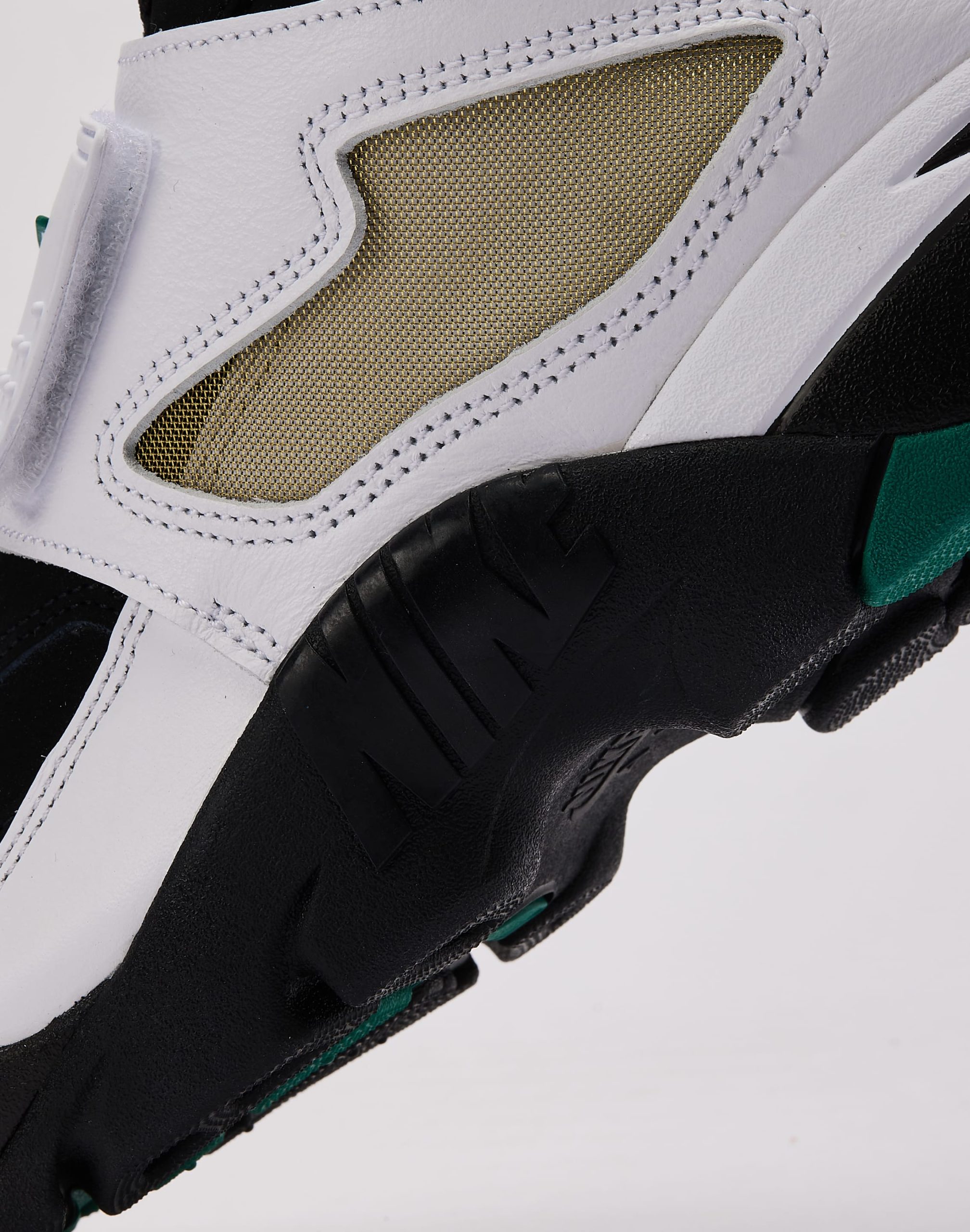 Nike Air Diamond Turf '93 - Image 7