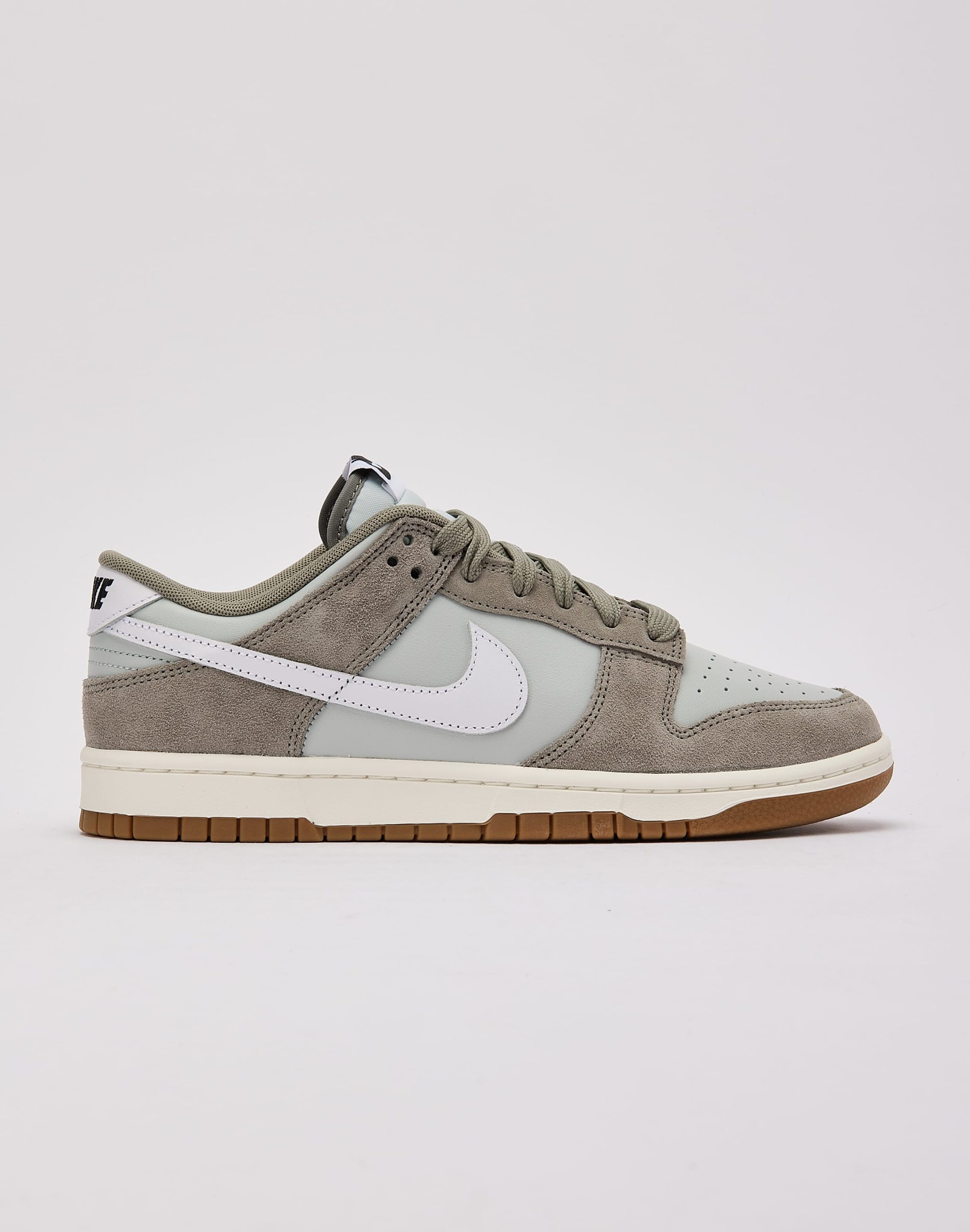 Nike Dunk Low Retro SE