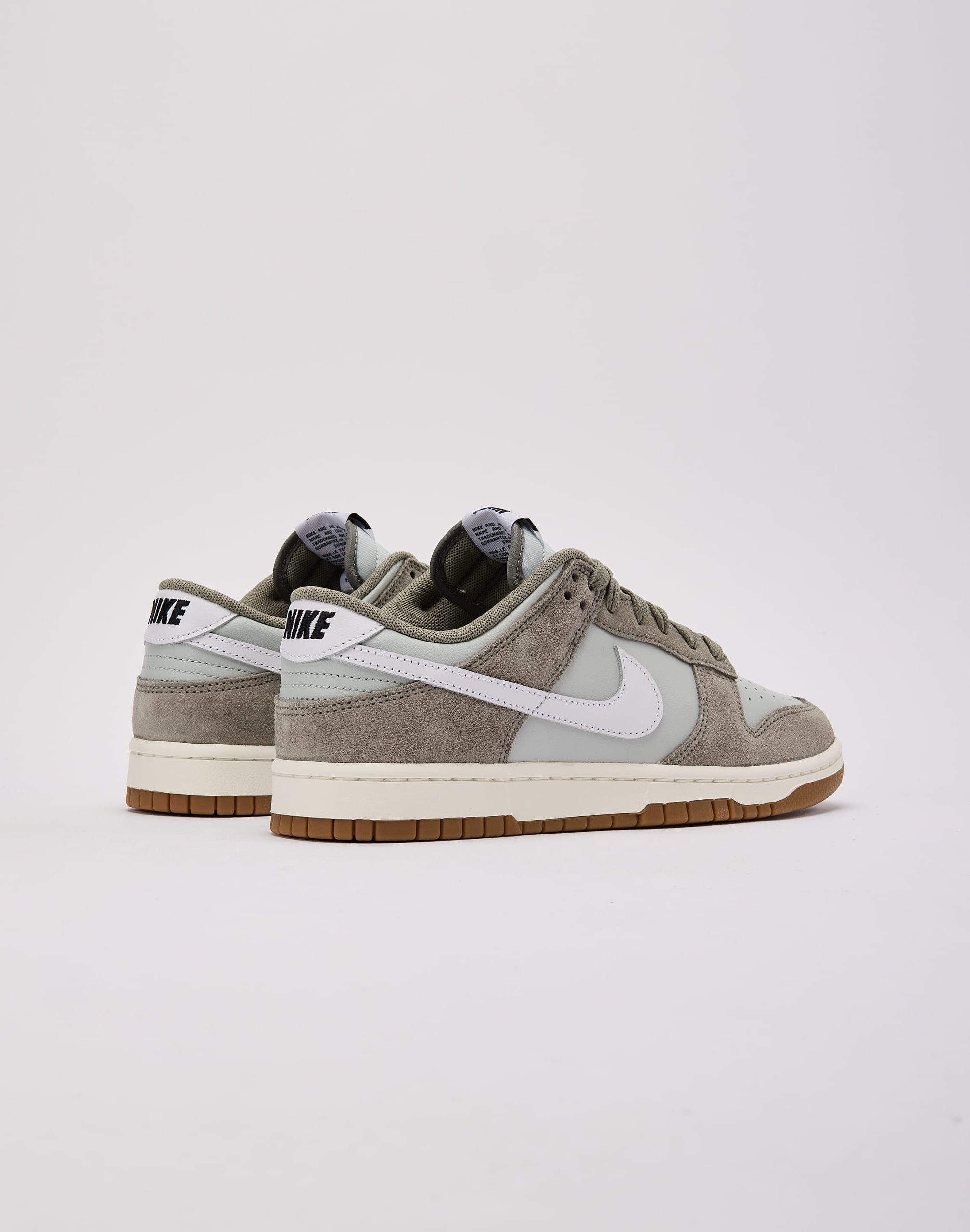 Nike Dunk Low Retro SE - Image 3
