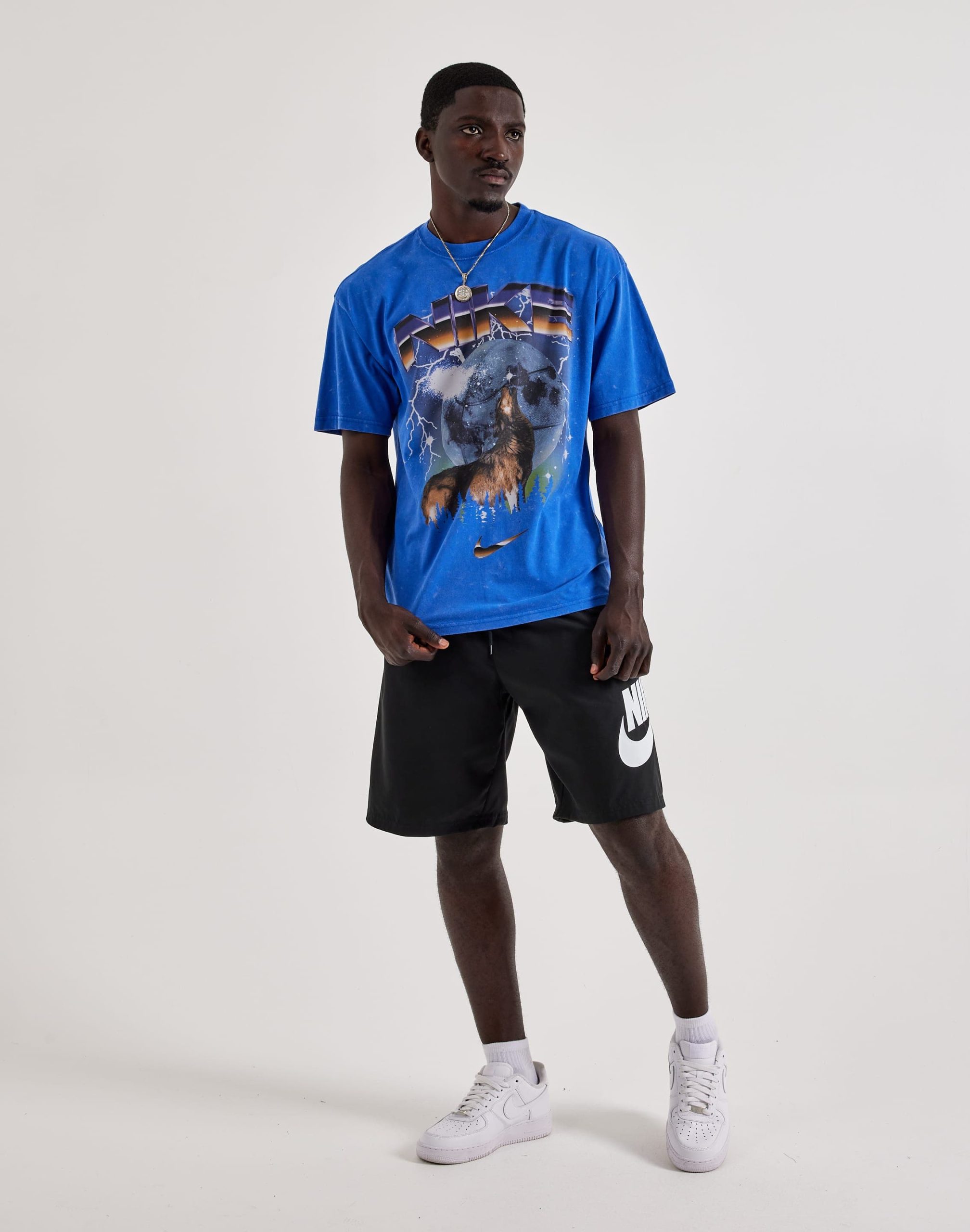 Nike Max90 Wolf Tee - Image 4