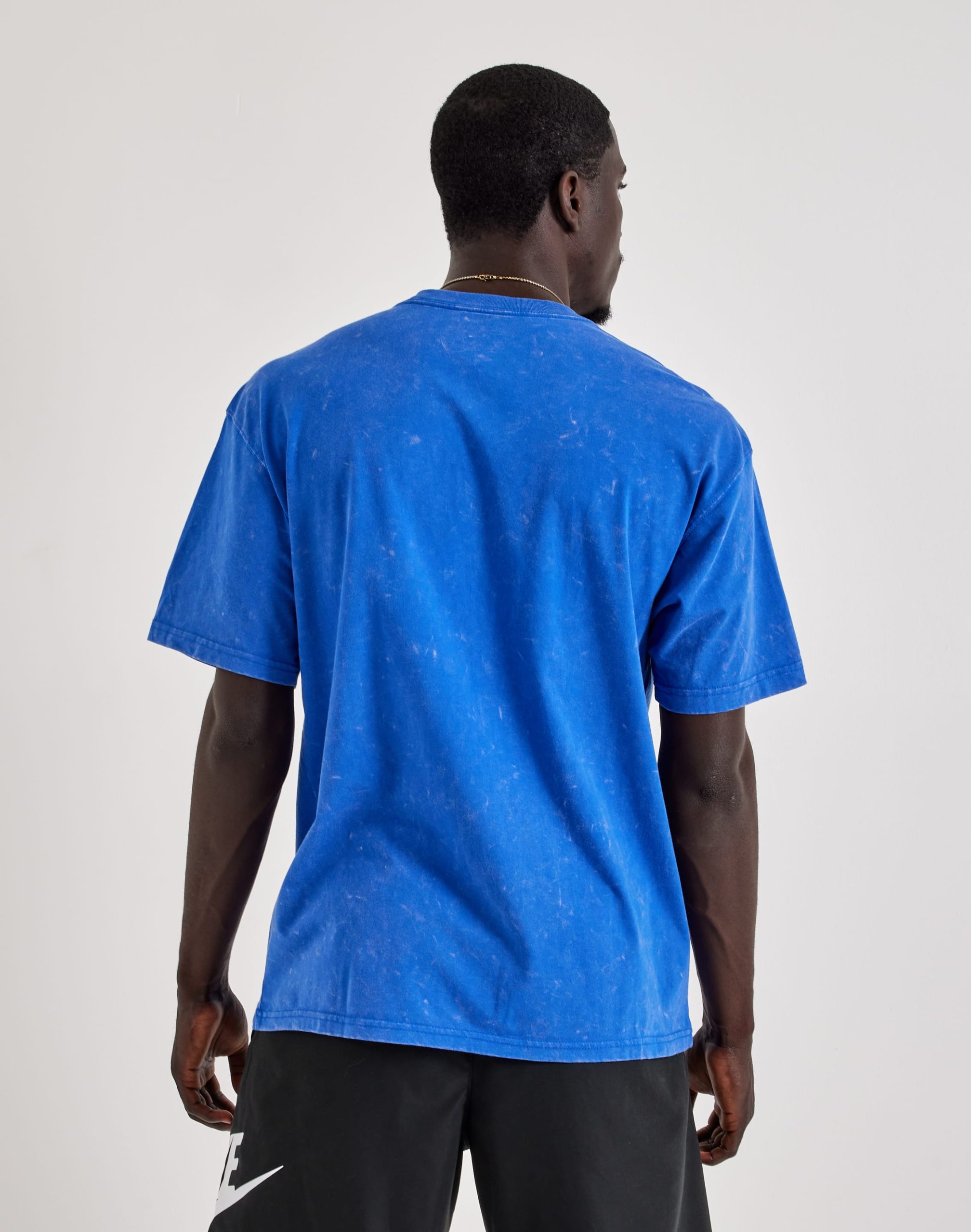 Nike Max90 Wolf Tee - Image 3