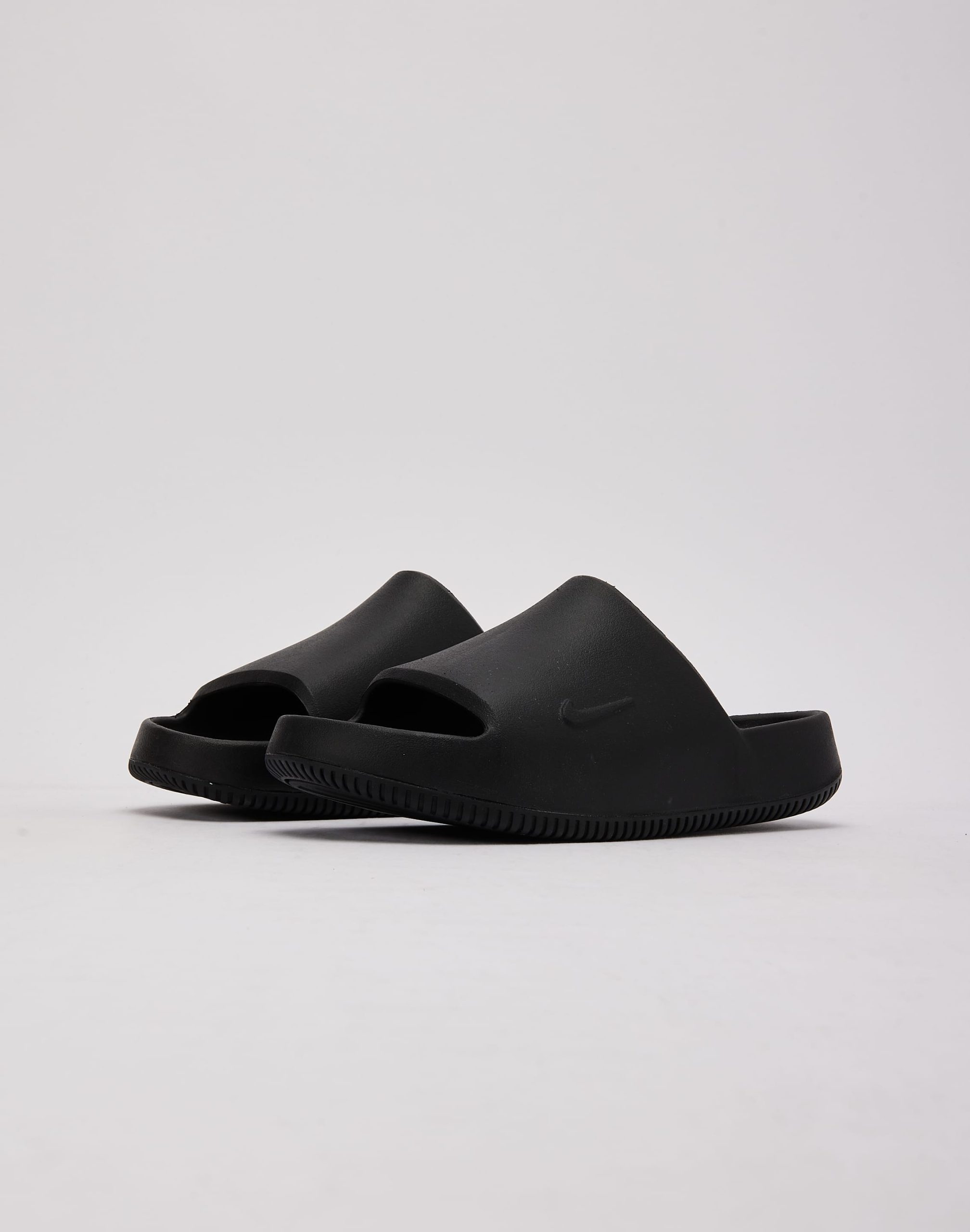 Nike Calm Slides 2.0 Grade-School - Image 2