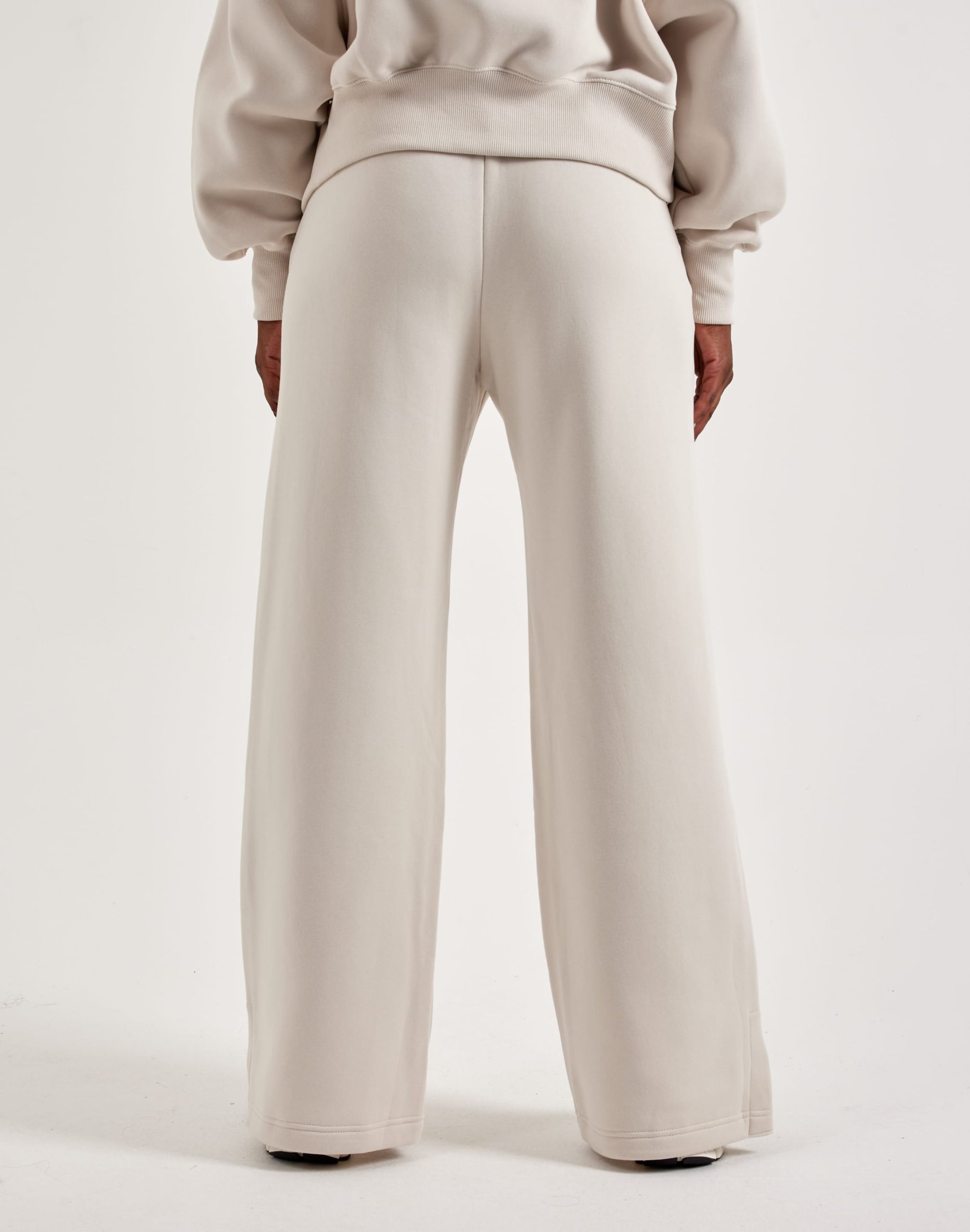 Nike Phoenix Fleece High-Waisted Sweatpants - Image 2