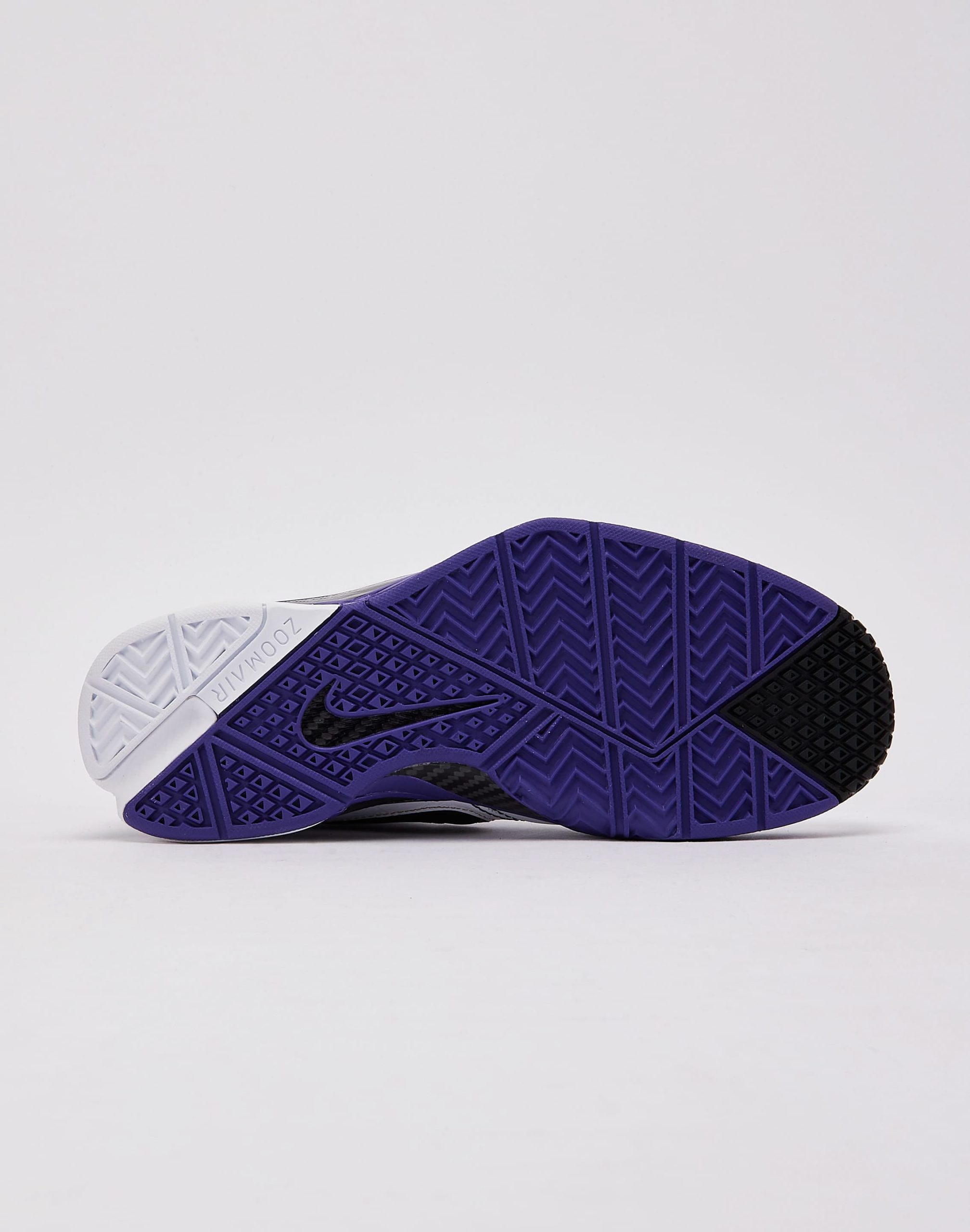 Nike Kobe 1 Protro '81 Points' - Image 4