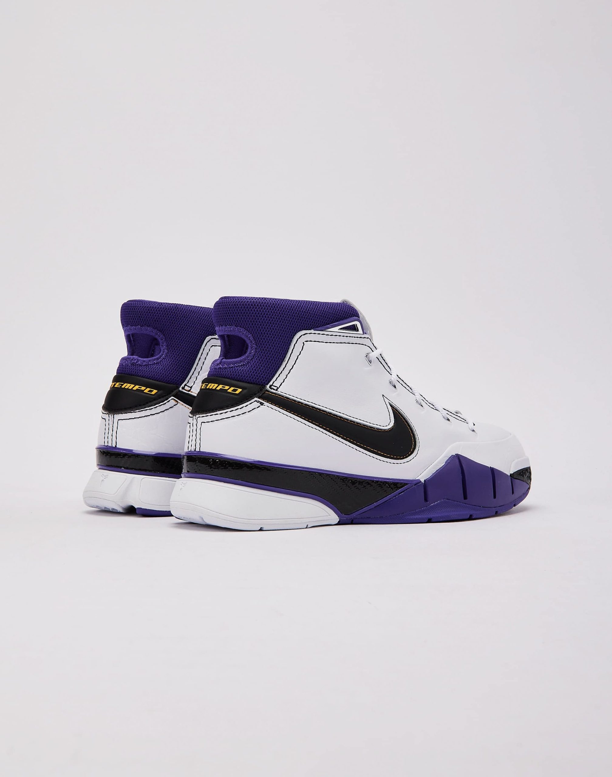 Nike Kobe 1 Protro '81 Points' - Image 3