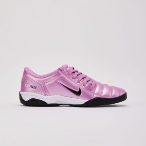 Nike Total 90