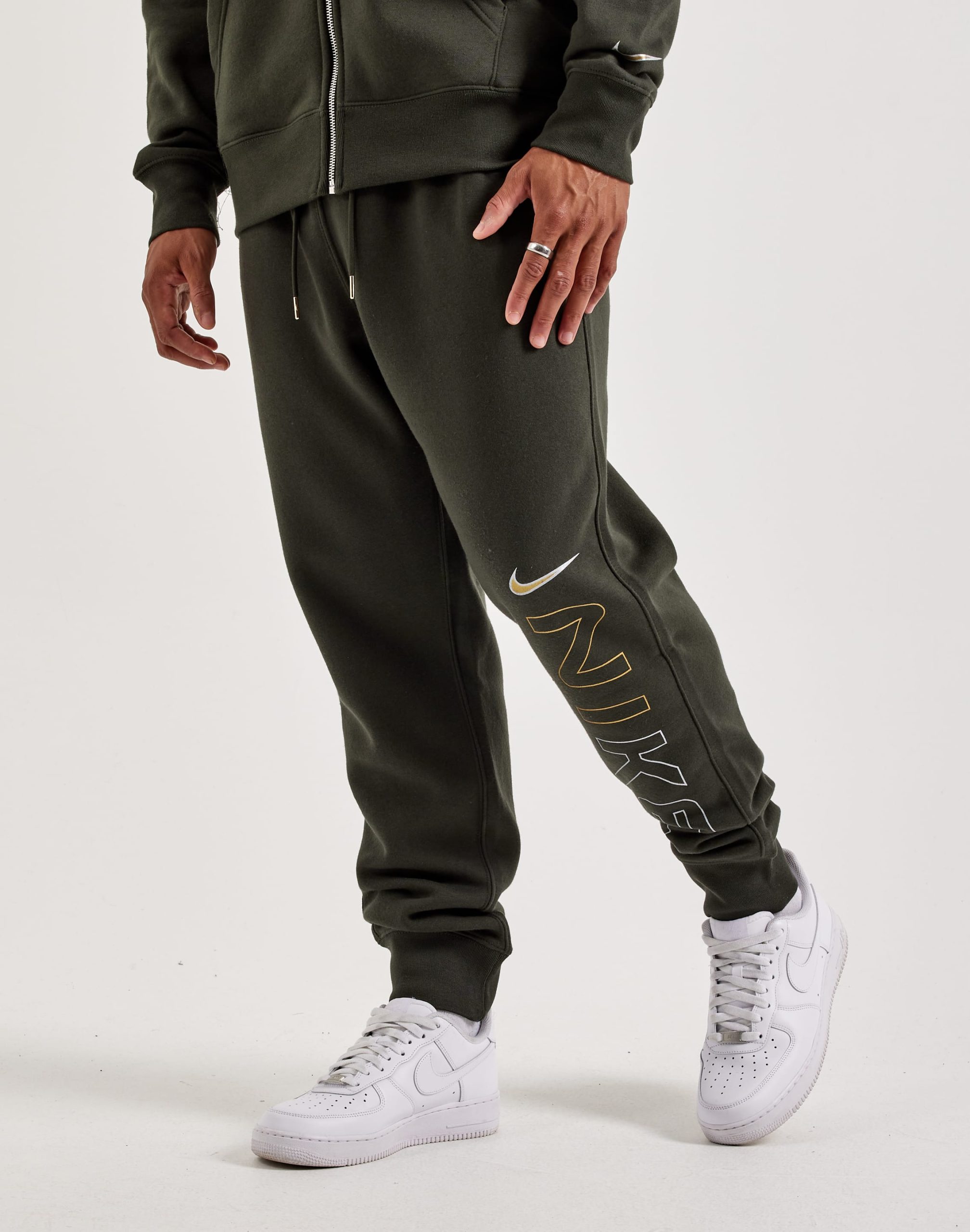 Nike Club Fleece Joggers