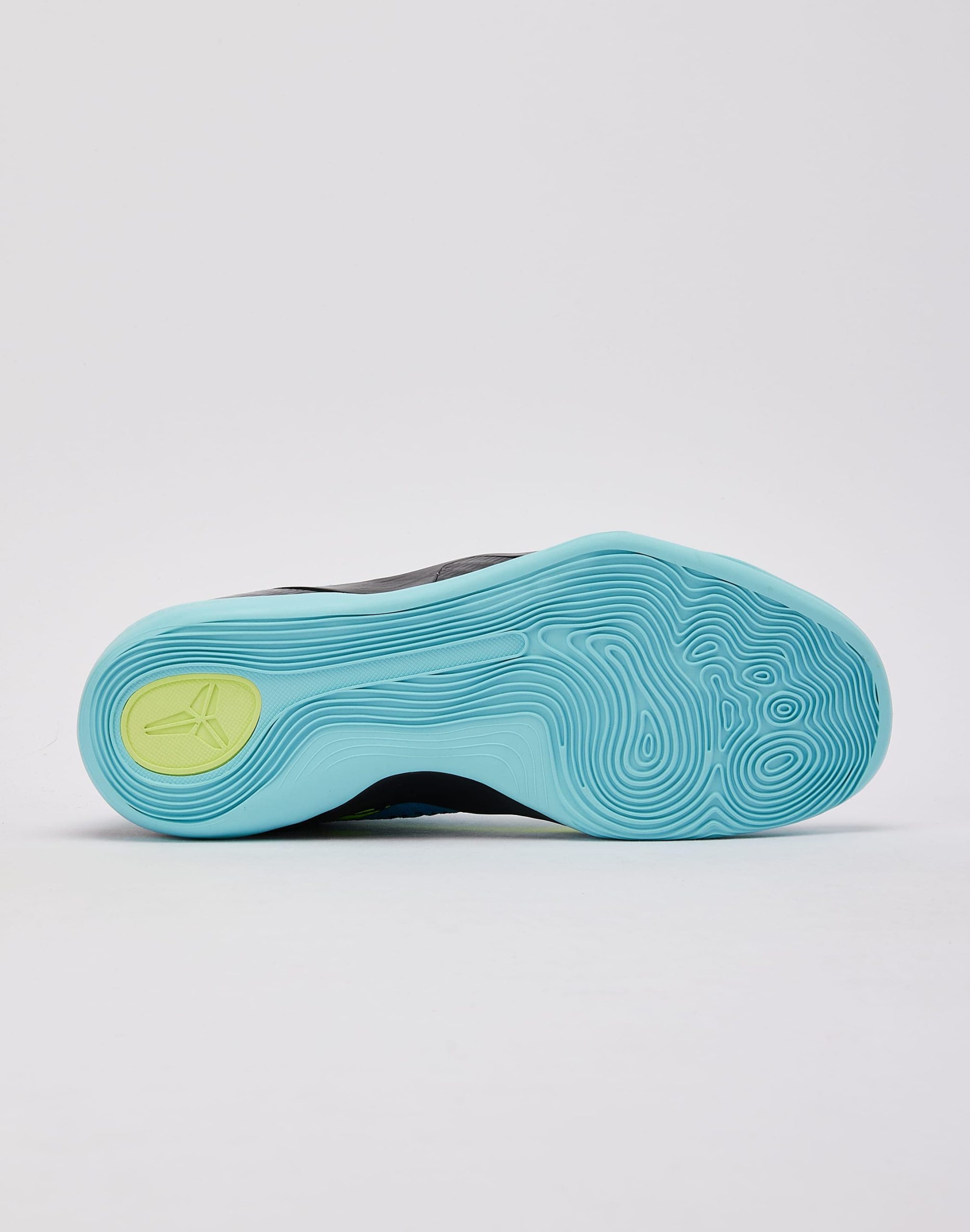 Nike Kobe 9 Elite Low Protro - Image 4