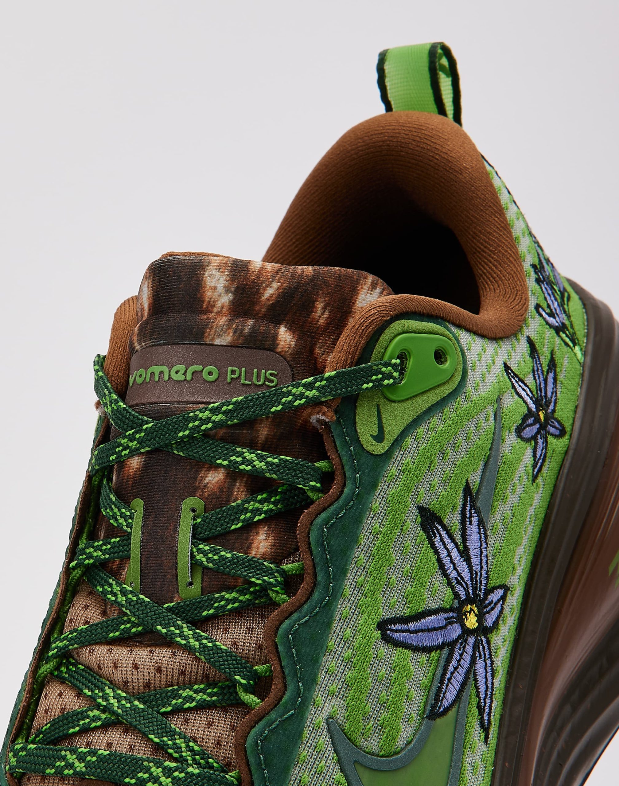 Nike Vomero Plus Doernbecher - Image 5
