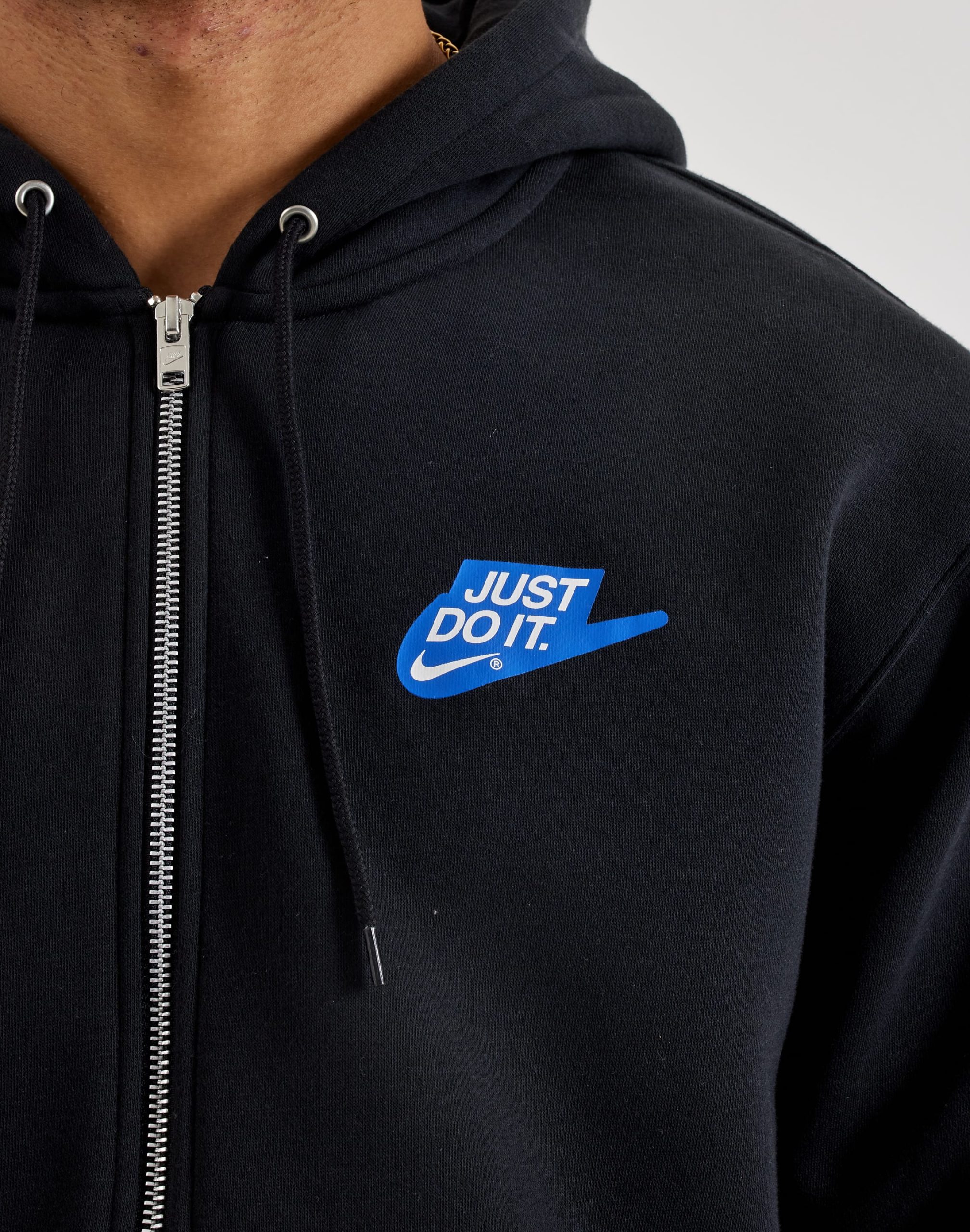 Nike Club Fleece Full-Zip Hoodie - Image 2