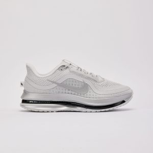 Nike Pegasus Premium
