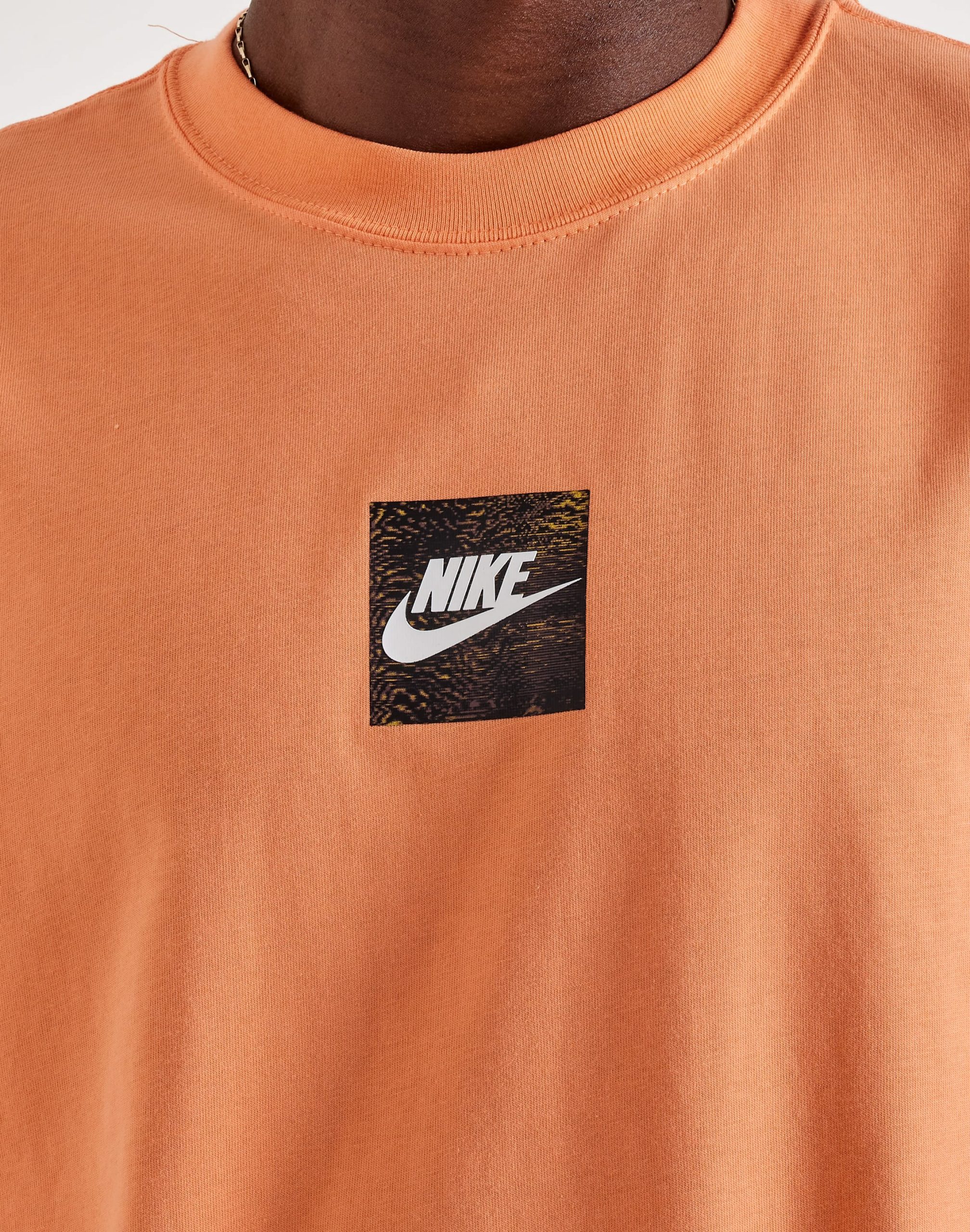 Nike Sportswear Tee - Image 3