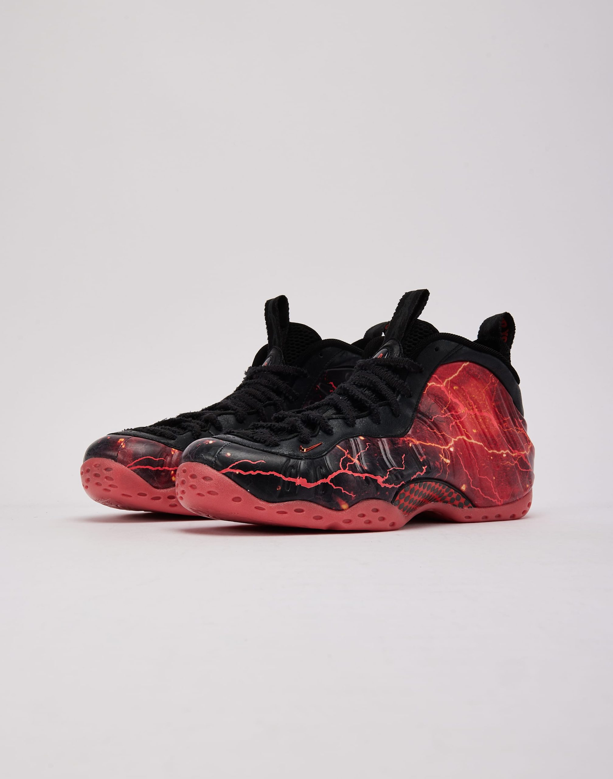 Nike Air Foamposite One PRM x Stranger Things 'Vecna' - Image 2