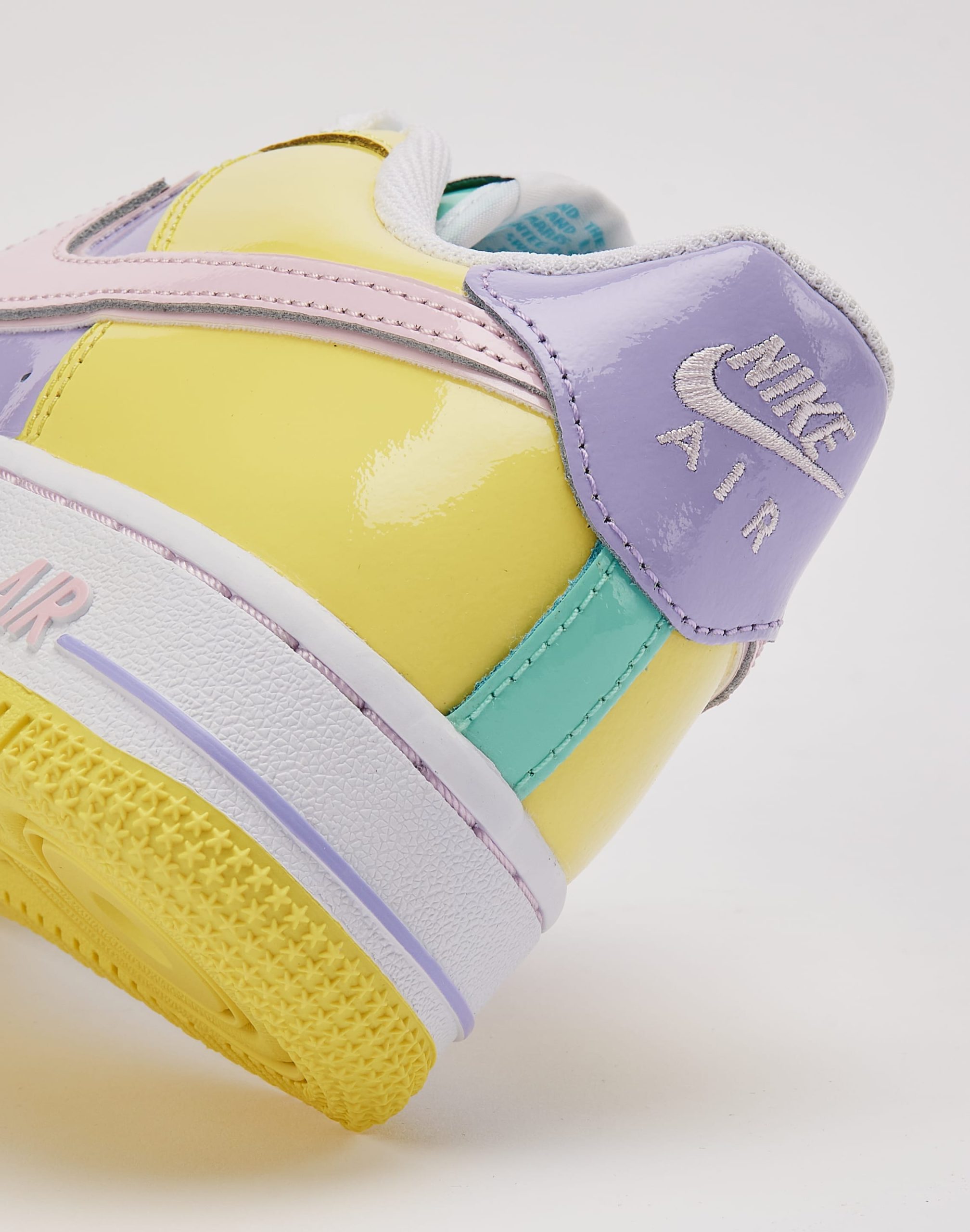 Nike Air Force 1 Low '07 'Easter' Grade-School - Image 5