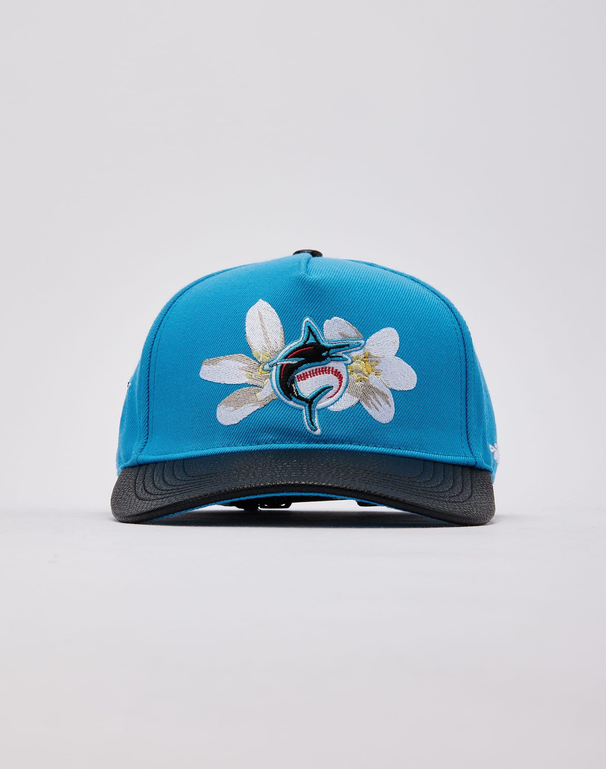 Pro Standard MLB Miami Marlins Urban Bloom Hat - Image 2