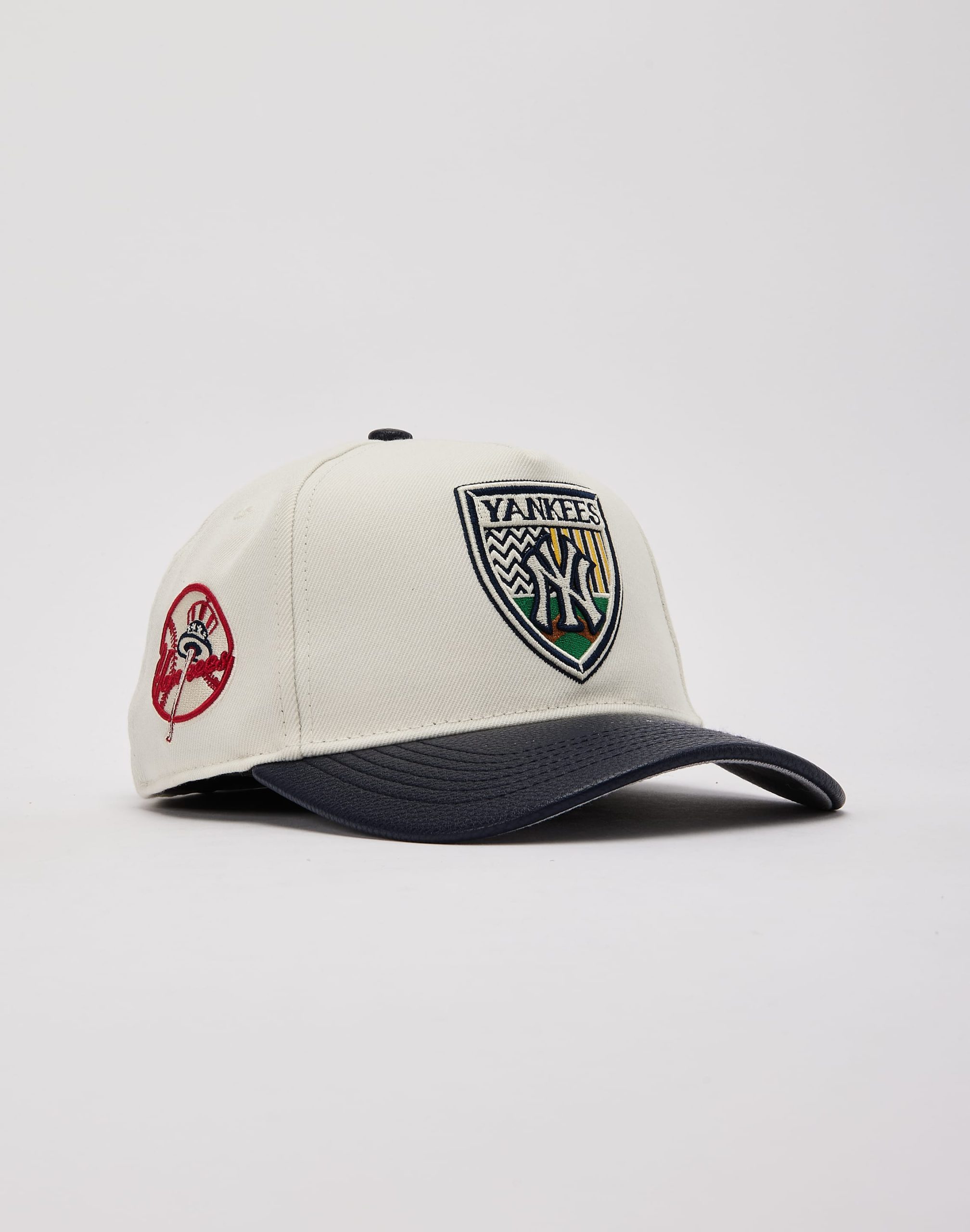 Pro Standard MLB New York Yankees Hat - Image 3