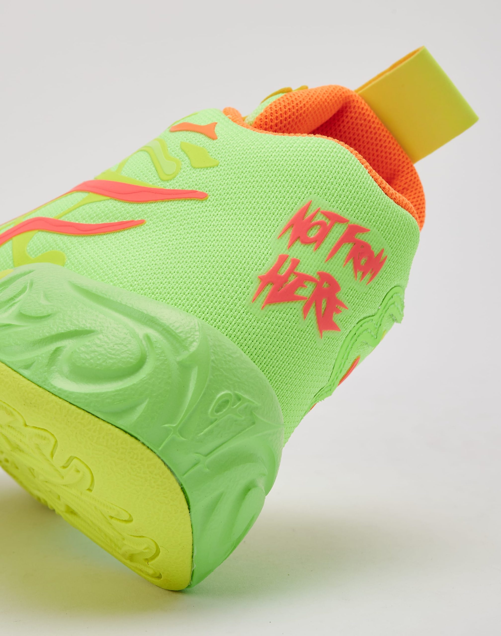 Puma MB.04 'Gem' Pre-School - Image 5