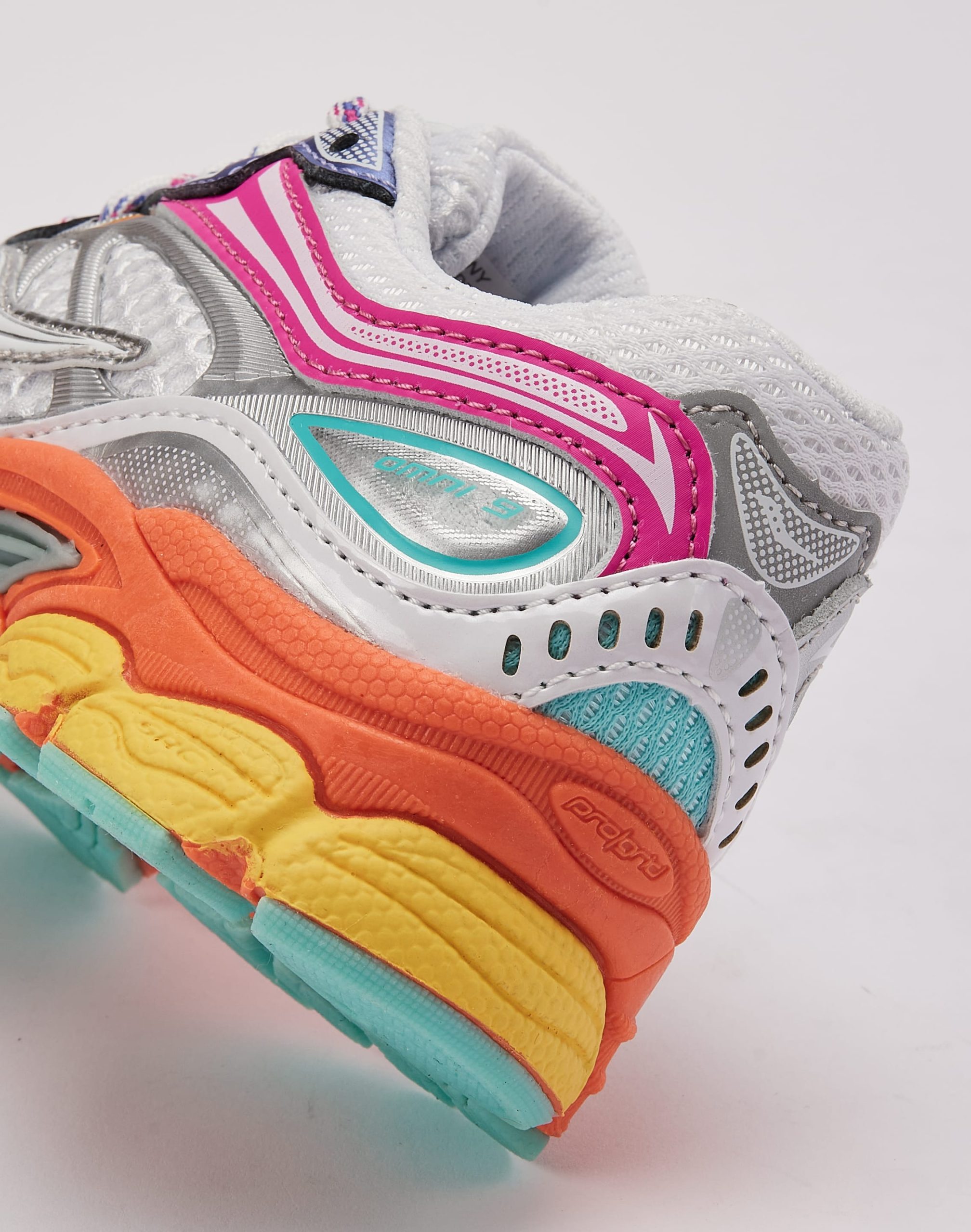 Saucony Omni 9 Toddler - Image 5