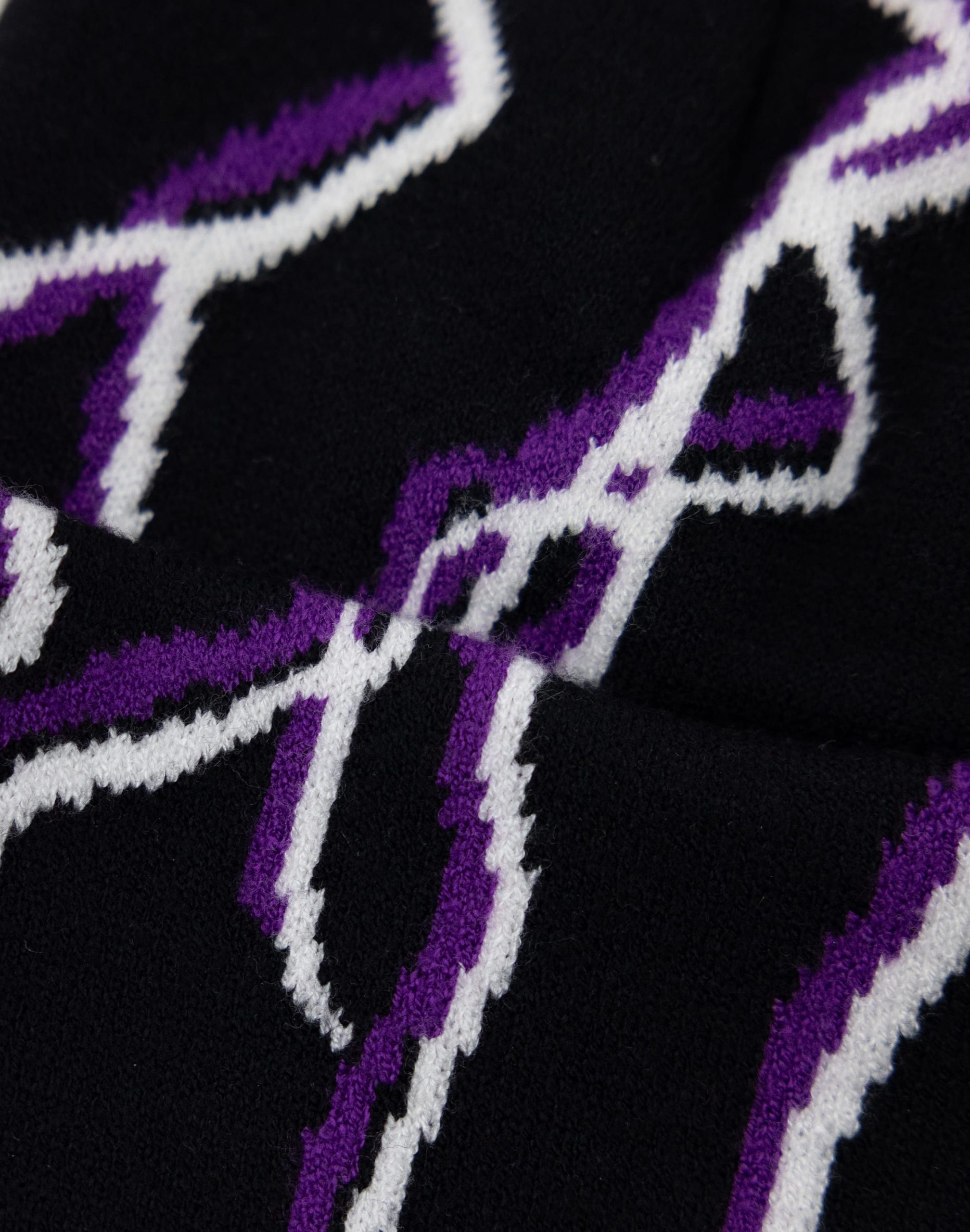 Sheisty Lightning Cuff Knit Beanie - Image 3