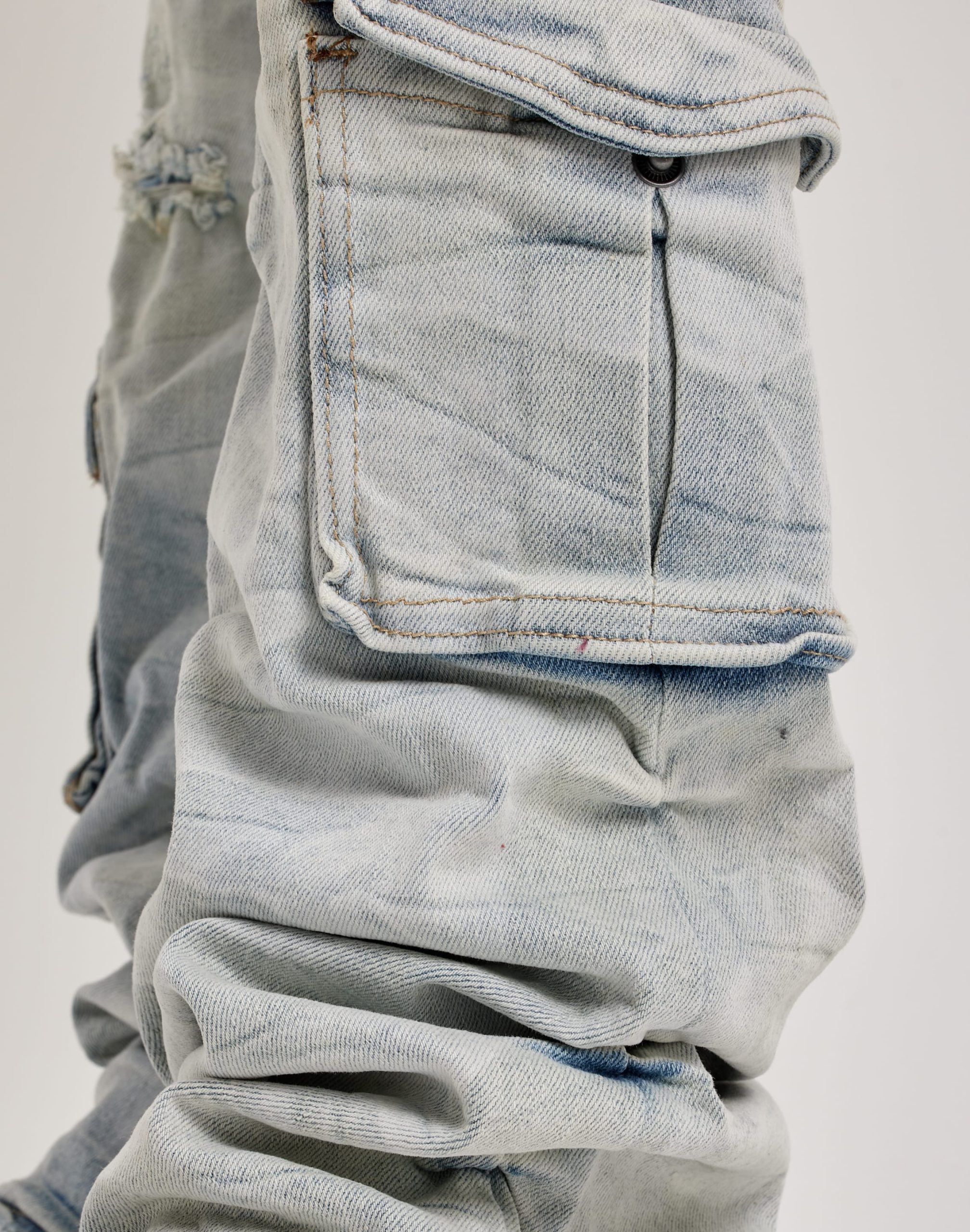 Smoke Rise Utility Pocket Stacked Denim Jeans - Image 4