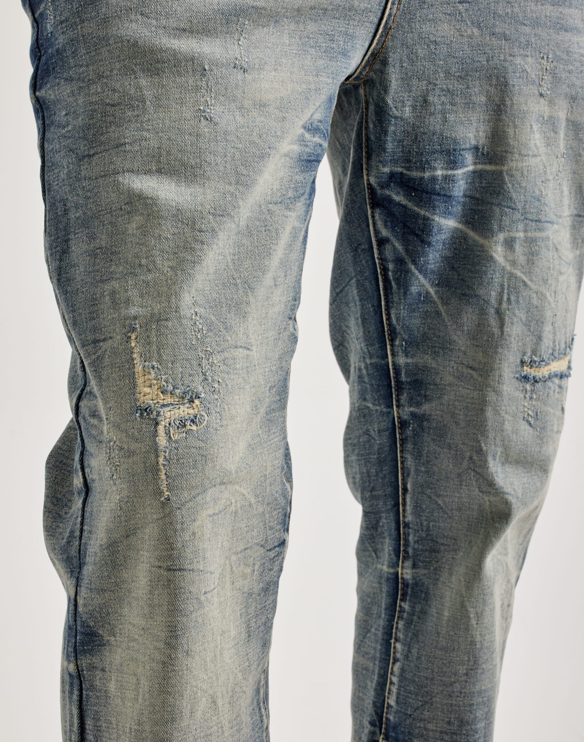 Smoke Rise Wave Effect Distressed Straight Denim Jeans - Image 4