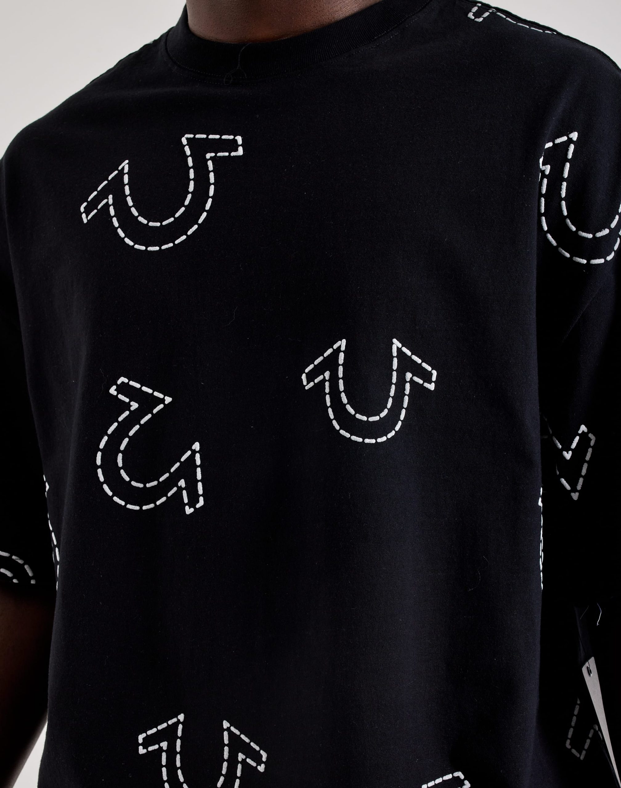 True Religion Horseshoe Oversized Tee - Image 3