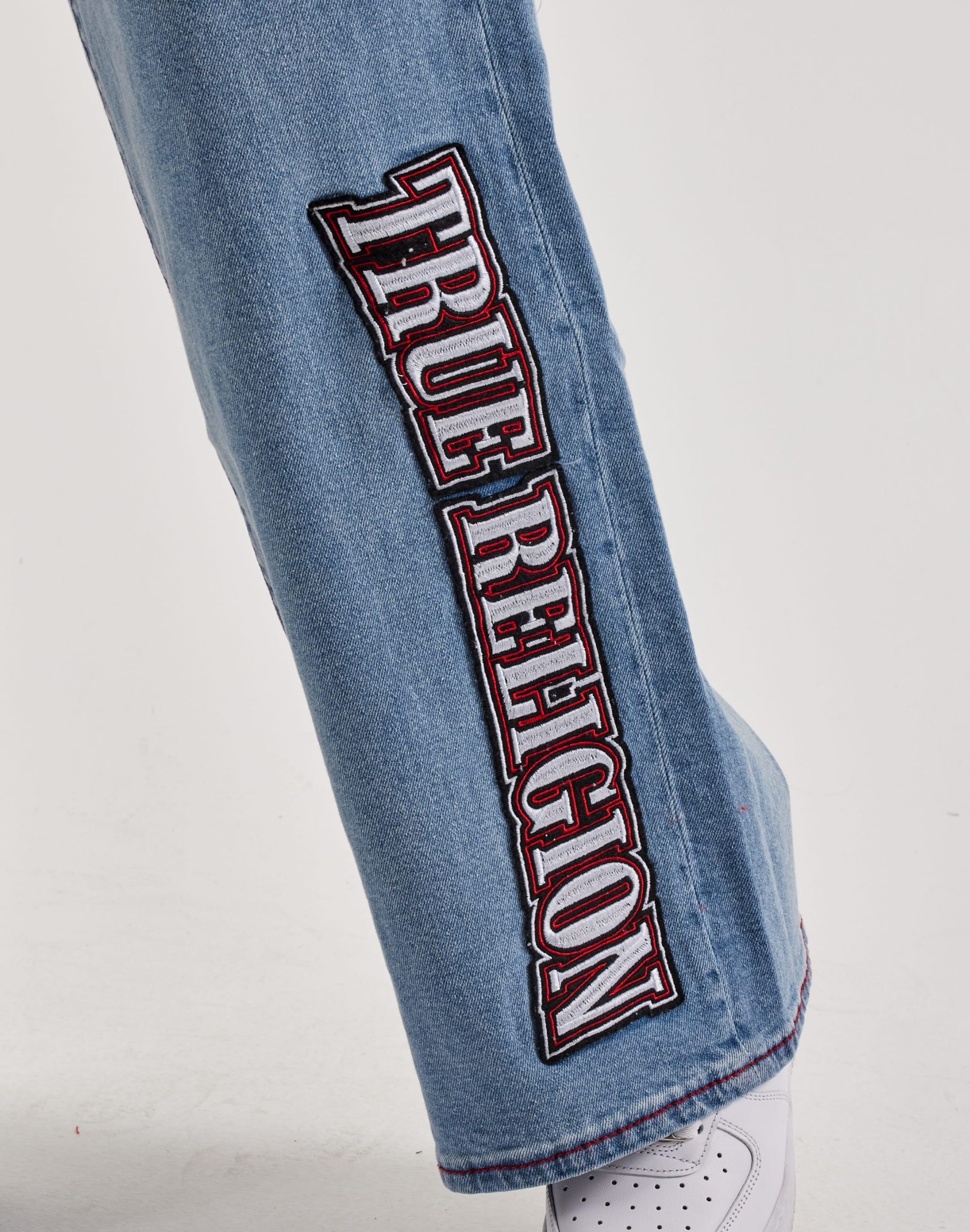 True Religion Bobbi Sporty Applique Baggy Denim Jeans - Image 4