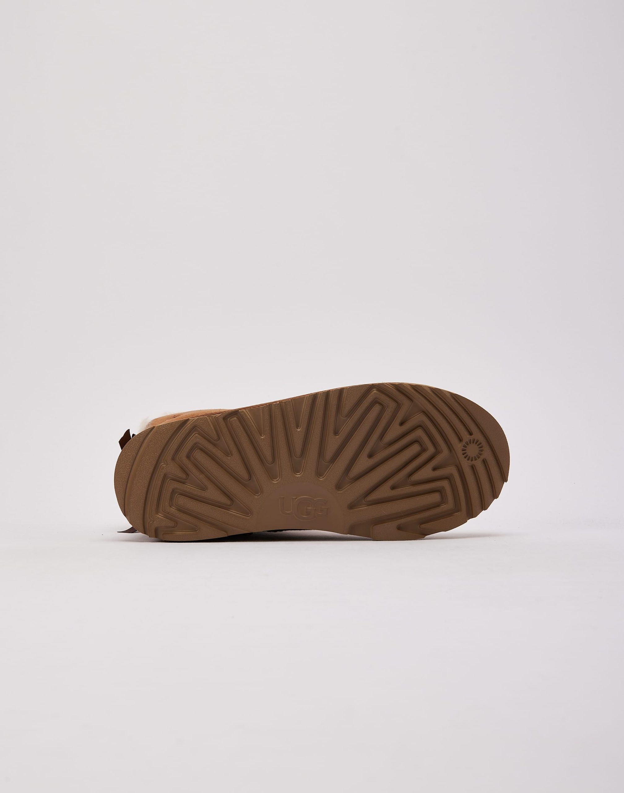 UGG Mini Bailey Bow II Boots Grade-School - Image 4
