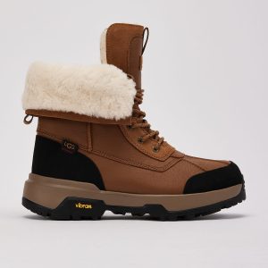 UGG Adirondack Boot XXV