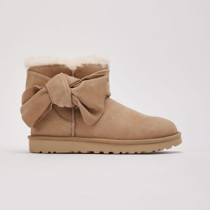 UGG Classic Mini Bow Boot