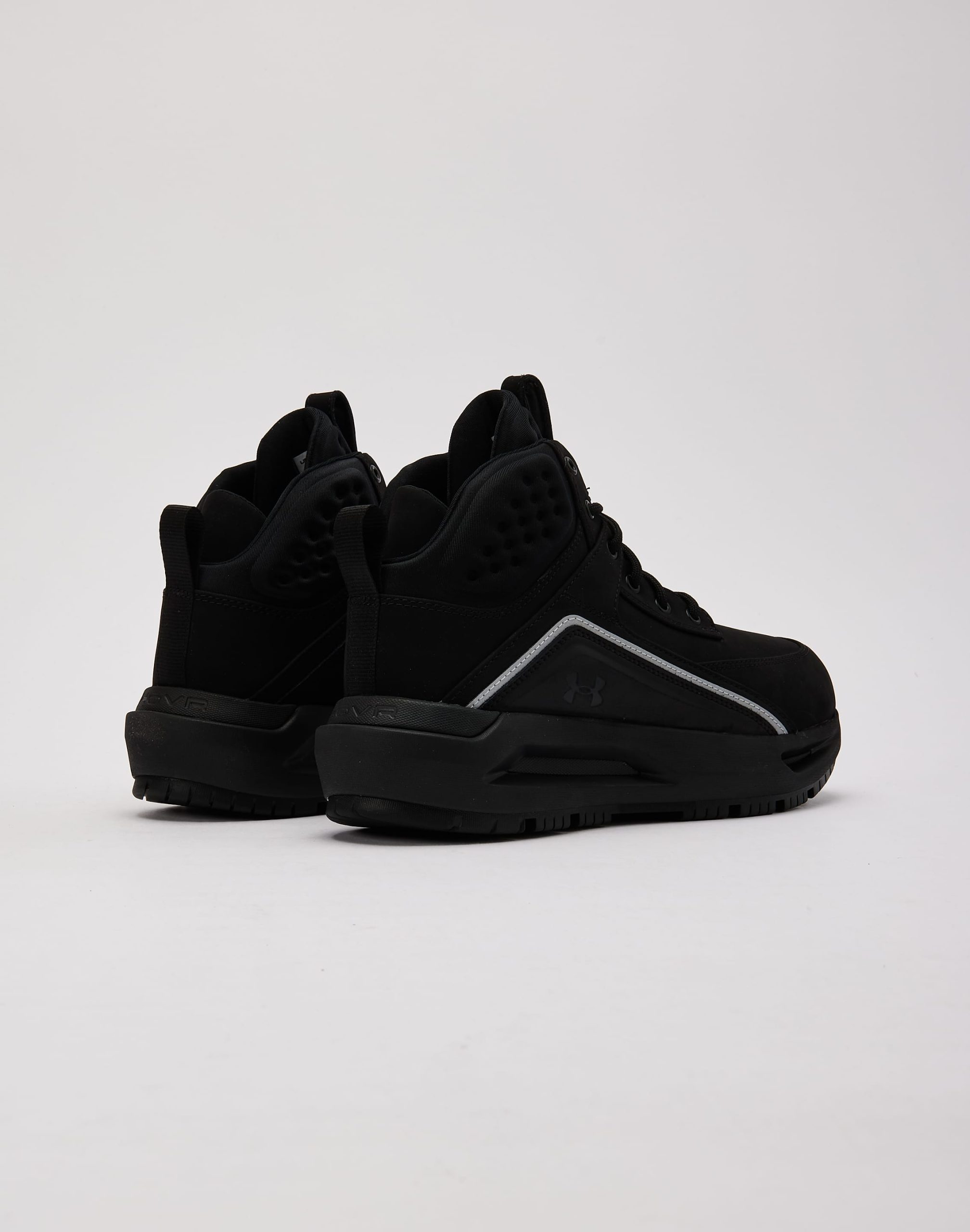 Under Armour 695 Boots - Image 3
