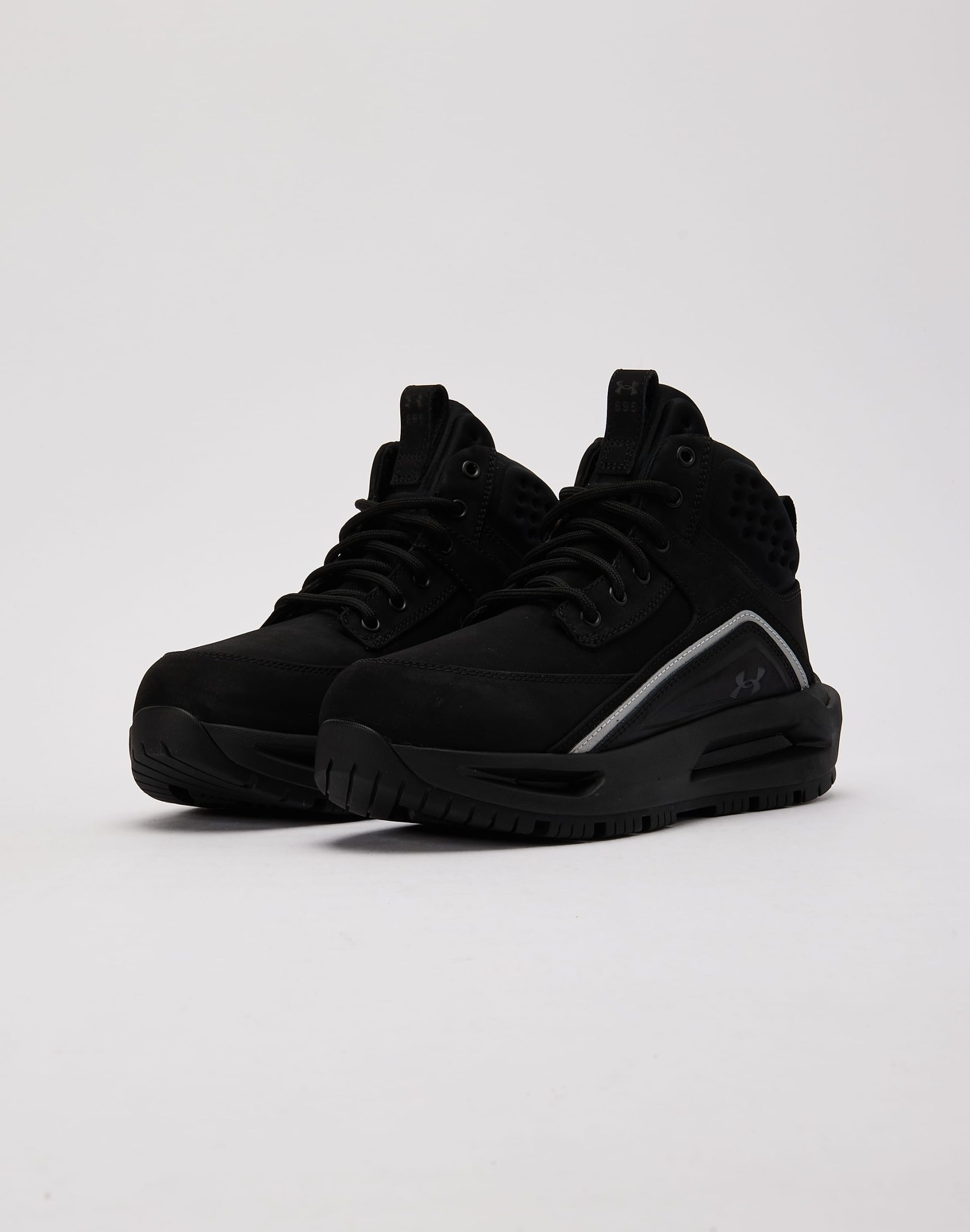 Under Armour 695 Boots Grade-School - Image 2