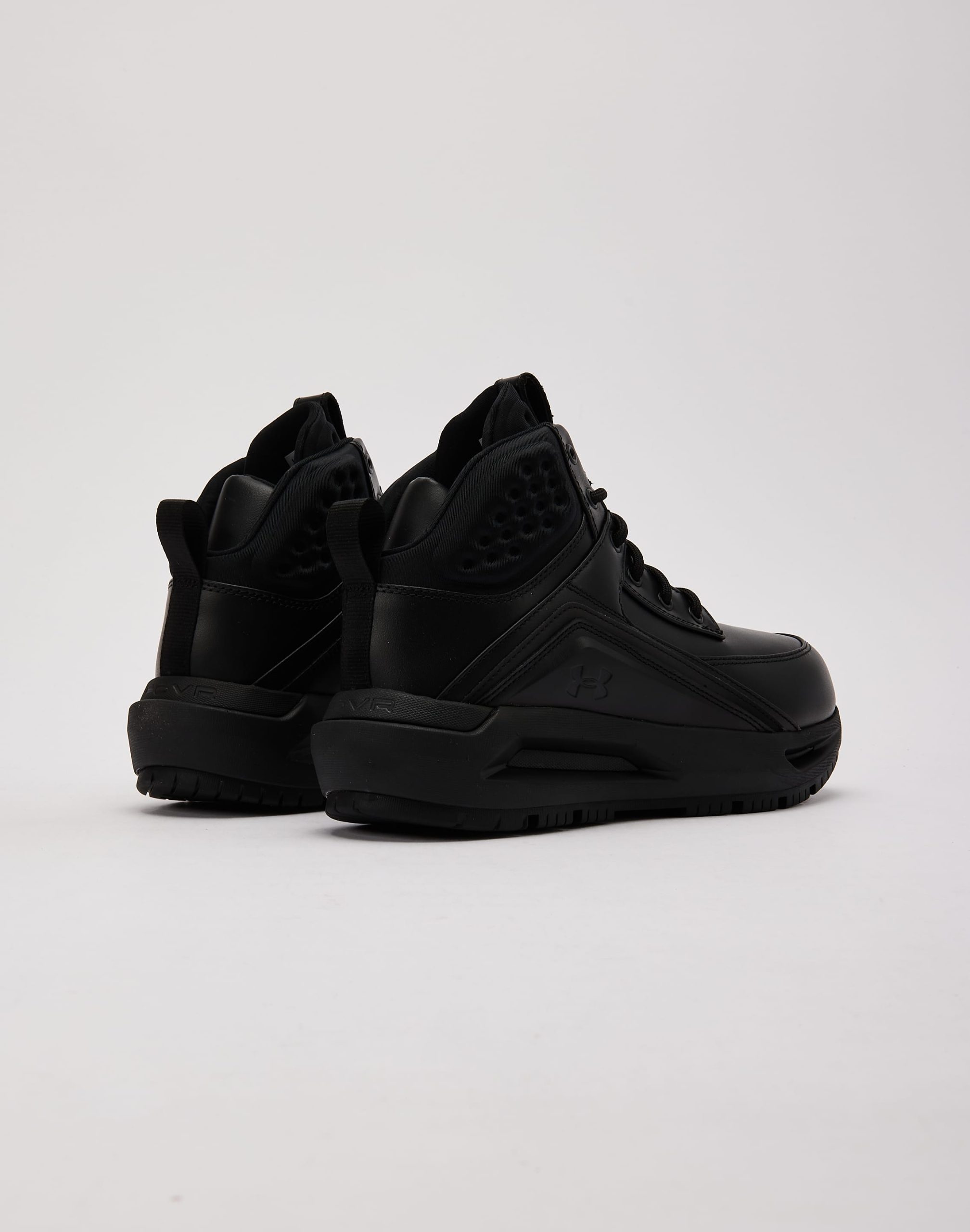 Under Armour 695 Boots - Image 3