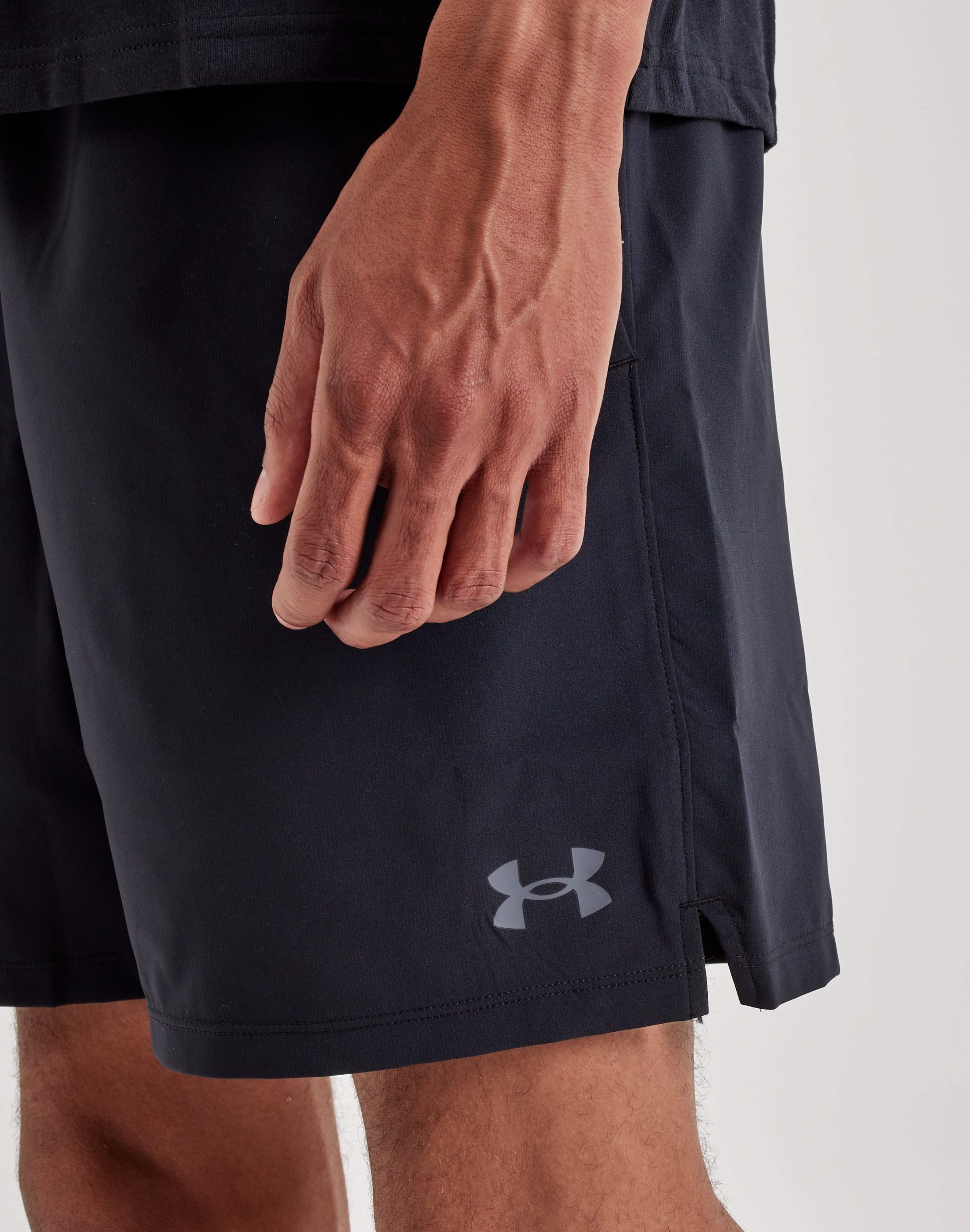 Under Armour Vanish 2.0 Shorts - Image 3