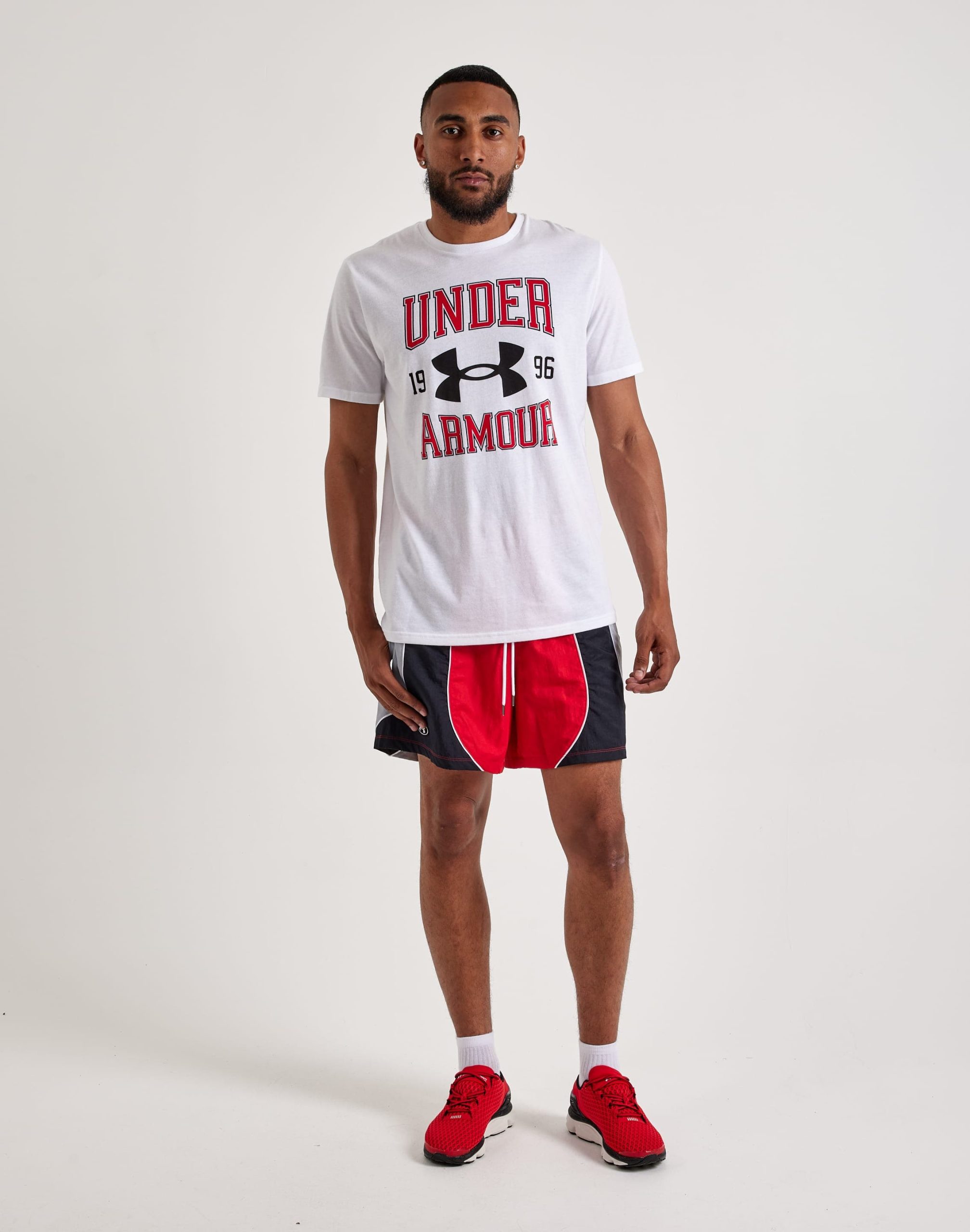 Under Armour Vintage Logo Tee - Image 4