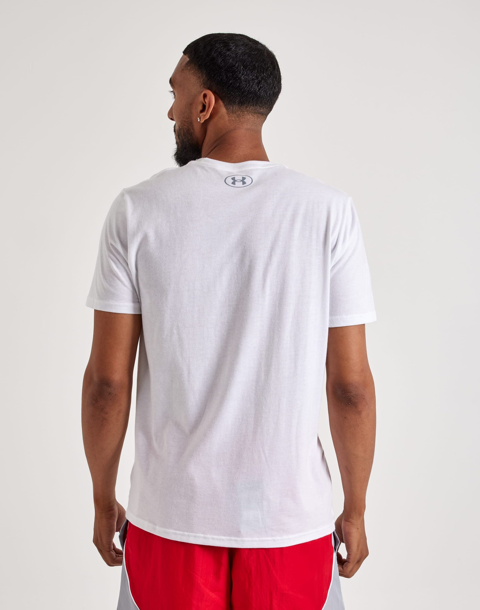 Under Armour Vintage Logo Tee - Image 3